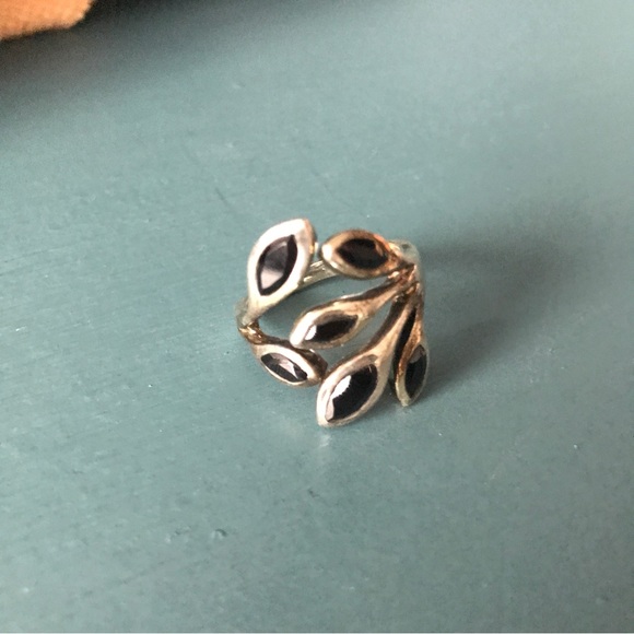 Goldie Lew Black Onyx and Sterling Silver Blythe Ring - Picture 4 of 4